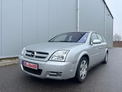 Silber Gebraucht 2005 Opel Signum Sport Kombi | 1.999 € (Fairer Preis)