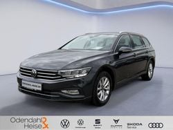 Polsterfarbe: schwarz Gebraucht 2022 VW Passat Business Kombi | 22.850 € (Guter Preis)
