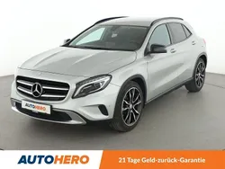 Silber Gebraucht 2016 Mercedes GLA200 Urban SUV | 18.680 € (Fairer Preis)