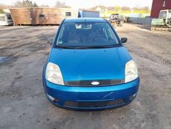 Blau Gebraucht 2005 Ford Fiesta Ghia Kleinwagen | 600 € (Superpreis)