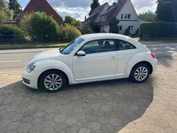 Weiß Gebraucht 2012 VW Beetle Design Limousine | 4.600 €