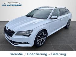 Weiß Gebraucht 2016 Skoda Superb LAURIN & KLEMENT Kombi | 19.200 €