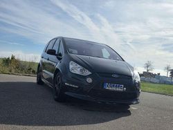 Schwarz Gebraucht 2012 Ford S-MAX S Van / Kleinbus | 11.000 €