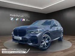 Grau Gebraucht 2022 BMW X5 M Sport SUV | 66.406 € (Fairer Preis)