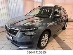 Grau Gebraucht 2020 Skoda Kamiq SUV | 17.480 € (Guter Preis)
