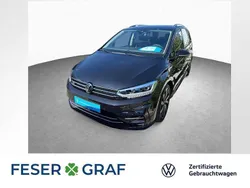 Deep black perleffekt Gebraucht 2024 VW Touran R-line Van / Kleinbus | 34.940 € (Guter Preis)
