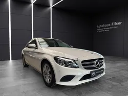 Weiß Gebraucht 2018 Mercedes C200 Avantgarde Limousine | 29.960 € (Etwas zu teuer)