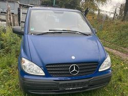 Blau Gebraucht 2010 Mercedes Vito | 7.300 €
