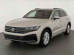 Sechura beige metallic Neu 2025 VW Touareg Elegance SUV | 66.975 € (Superpreis)