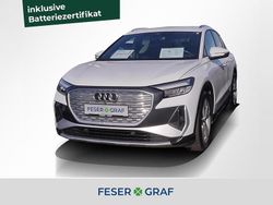 Gletscherweiß metallic Gebraucht 2022 Audi Q4 e-tron Ambiente SUV | 33.880 € (Fairer Preis)