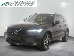 Platinum grey (metallic) Gebraucht 2023 Volvo XC60 Plus SUV | 45.980 € (Fairer Preis)