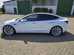 Weiß Gebraucht 2021 Tesla Model 3 Limousine | 29.999 € (Guter Preis)