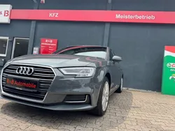 Grau Gebraucht 2018 Audi A3 Sportback Design Limousine | 16.999 € (Fairer Preis)