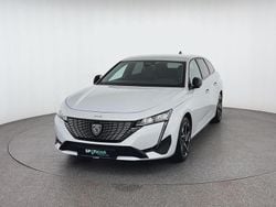 Weiß Gebraucht 2024 Peugeot 308 Allure Kombi | 24.470 € (Superpreis)