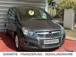 Grau Gebraucht 2011 Opel Zafira Design Edition Van / Kleinbus | 7.990 € (Etwas zu teuer)