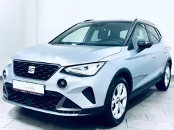 Grau Gebraucht 2024 Seat Arona FR SUV | 17.480 € (Guter Preis)