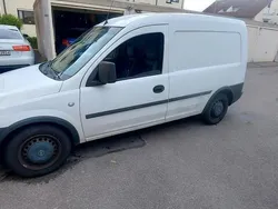 Schwarz Gebraucht 2003 Opel Combo Van / Kleinbus | 1.500 € (Fairer Preis)