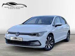 Weiß Gebraucht 2023 VW Golf VIII Move Limousine | 22.490 € (Fairer Preis)