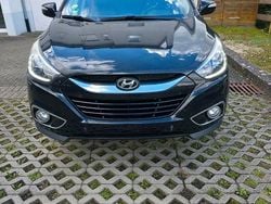 Schwarz Gebraucht 2015 Hyundai ix35 Style SUV | 9.800 € (Guter Preis)