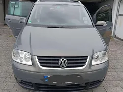 Gebraucht 2005 VW Touran Highline Van / Kleinbus | 700 € (Superpreis)