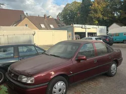 Rot Gebraucht 1995 Opel Vectra Limousine | 1.750 €