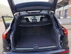 Schwarz Gebraucht 2015 Porsche Cayenne SUV | 38.500 € (Teuer)