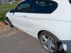 Weiß Gebraucht 2018 BMW 118 Sport Line Kleinwagen | 14.500 € (Fairer Preis)