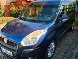 Blau Gebraucht 2012 Fiat Doblò Basis Van / Kleinbus | 6.700 € (Etwas zu teuer)