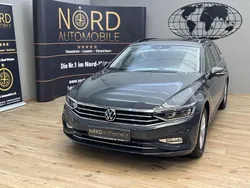 Grau Gebraucht 2021 VW Passat Business Kombi | 23.800 € (Fairer Preis)