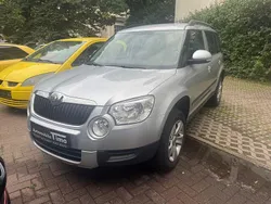 Silber Gebraucht 2010 Skoda Yeti Ambition SUV | 6.900 € (Fairer Preis)