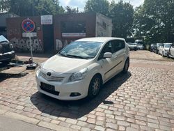 Weiß Gebraucht 2011 Toyota Verso Life Van / Kleinbus | 4.900 € (Fairer Preis)