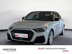 Weiss Gebraucht 2023 Audi A1 Sportback S-Line Kleinwagen | 25.380 € (Fairer Preis)