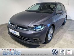 Grau Neu 2025 VW Polo Style Limousine | 30.760 € (Etwas zu teuer)