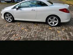 Weiß Gebraucht 2011 Peugeot 308 CC Cabrio | 6.900 € (Fairer Preis)