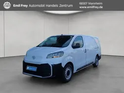 Weiß Neu 2025 Toyota Proace Van | 37.990 € (Etwas zu teuer)