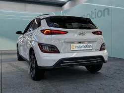Weiß Gebraucht 2023 Hyundai Kona SUV | 20.249 € (Superpreis)