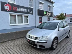 Silber Gebraucht 2004 VW Golf V Trendline Kombi | 1.999 € (Fairer Preis)