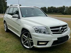 Weiß Gebraucht 2011 Mercedes GLK220 AMG line SUV | 11.100 € (Superpreis)