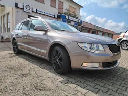 Violet Gebraucht 2011 Skoda Superb Elegance Kombi | 8.450 € (Etwas zu teuer)