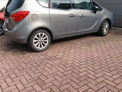 Gebraucht 2016 Opel Meriva Van / Kleinbus | 5.999 € (Fairer Preis)
