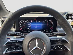 Manufaktur diamantweiss bright Gebraucht 2023 Mercedes GLC400d AMG SUV | 64.850 € (Superpreis)