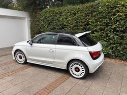 Weiß Gebraucht 2012 Audi A1 Sport Kleinwagen | 54.000 €