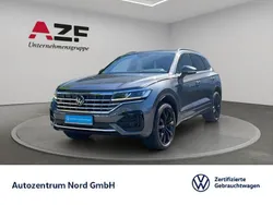 Grau Gebraucht 2023 VW Touareg R-line SUV | 62.890 € (Superpreis)