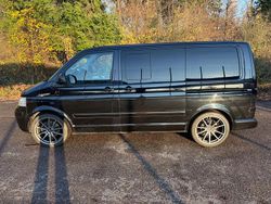 Schwarz Gebraucht 2009 VW T5 Highline Van | 20.500 €