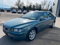 Grün Gebraucht 2002 Volvo S60 Limousine | 1.450 € (Guter Preis)