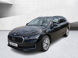 0e ebony schwarz metallic Neu 2025 Skoda Superb Selection Kombi | 53.190 € (Etwas zu teuer)