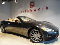 Grau Gebraucht 2010 Maserati GranCabrio Cabrio | 59.941 € (Superpreis)
