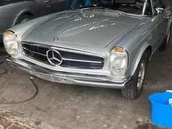 Silber Gebraucht 1969 Mercedes SL280 Cabrio | 74.899 €