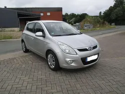 Silber Gebraucht 2009 Hyundai i20 Comfort Limousine | 3.450 € (Fairer Preis)