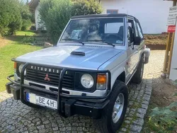 Silber Gebraucht 1990 Mitsubishi Pajero SUV | 27.500 €